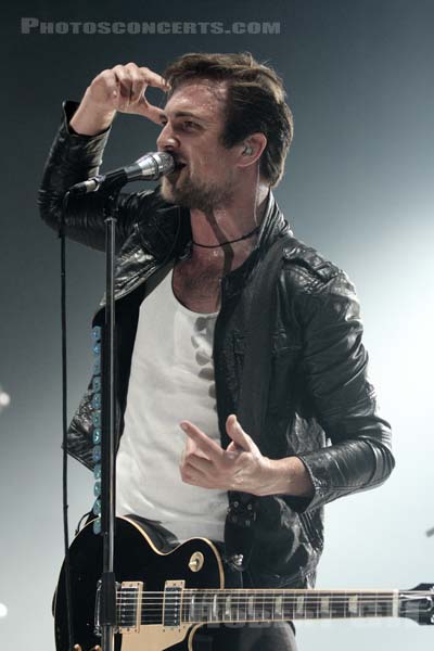 ROYAL REPUBLIC - 2011-08-31 - PARIS - Zenith - 